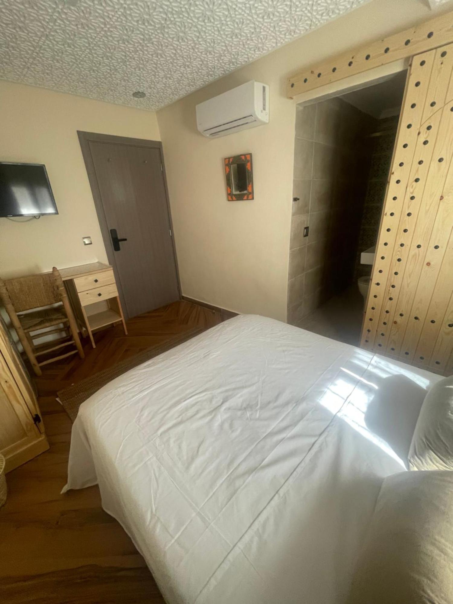 Anni Guesthouse Hostel Martil Exterior photo